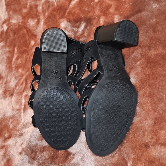 Top Moda Black Heels - Picture 6 of 12